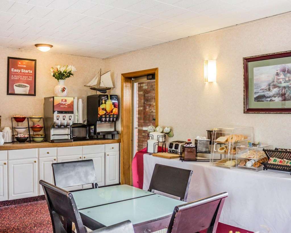 Rodeway Inn Mystic Restaurang bild